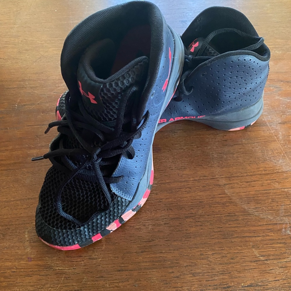 Under Armour Basketball Sneakers